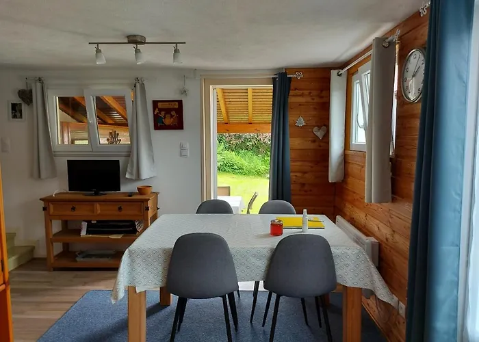 Hébergement de vacances La Petite Maison 2 étoiles *